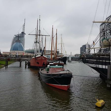 Ferienwohnung Koralle - Am Wasser Bremerhaven Eksteriør bilde